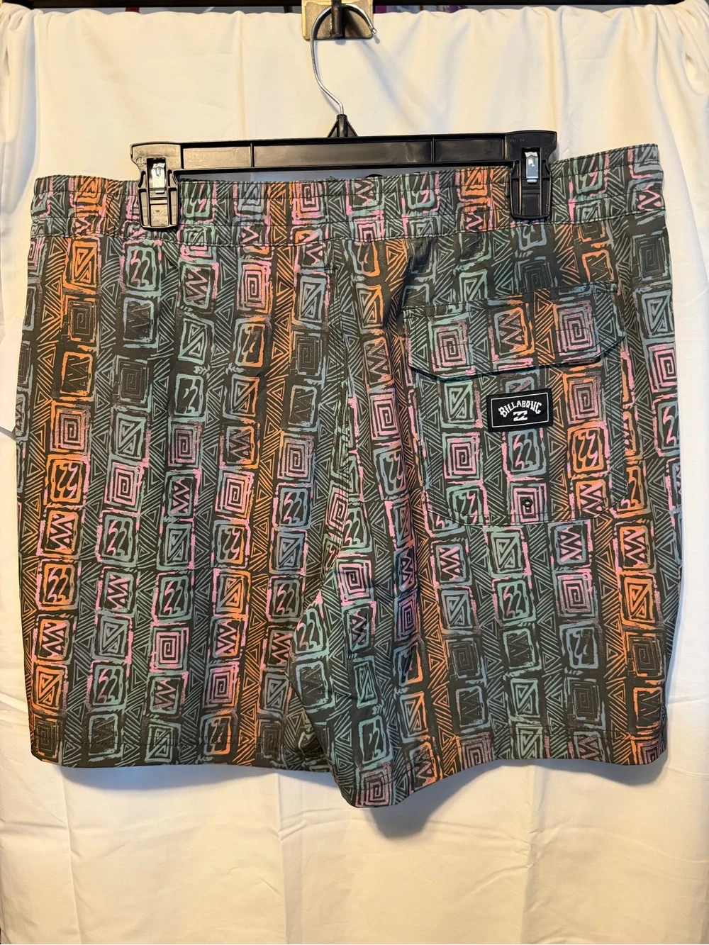 Billabong Men's Swim Trunks NWT